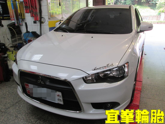 Mitsubishi Lancer Sportback 輪胎對調 極致胎圈平衡