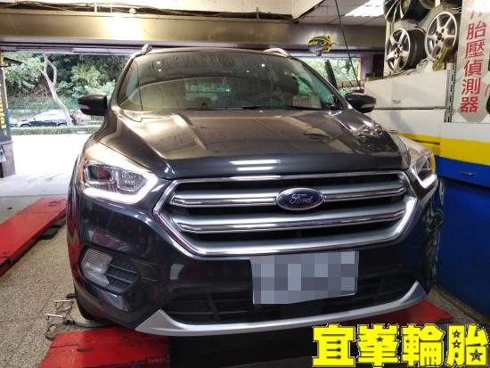 FORD KUGA 3D四輪定位