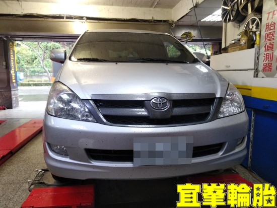 TOYOTA INNOVA SELENIA 10W40 輪胎對調