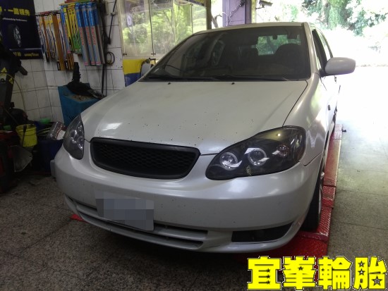 TOYOTA ALTIS SELENIA 10W40 DG鋁圈更換 Goodyear Eagle F1 Asymmetric 3 215/45/17  3D四輪定位