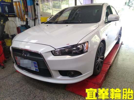 Mitsubishi Lancer Sportback 自備機油保養 輪胎對調 冷氣系統清洗保養