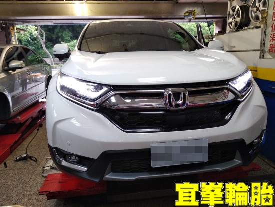 HONDA ALL NEW CR-V 5 3D四輪定位