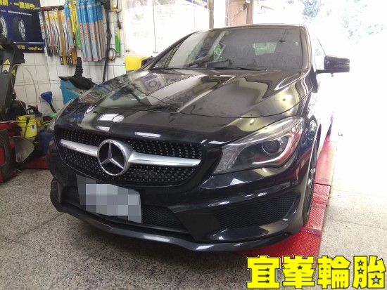 Mercedes-Benz CLA250 W117 極致胎圈平衡 3D四輪定位