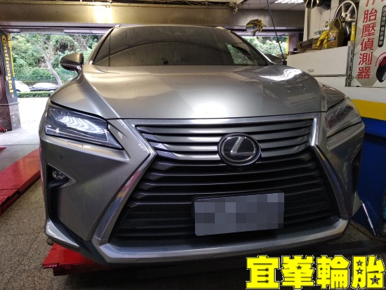 LEXUS RX350L Goodyear EfficientGrip Performance SUV 235/55/20 3D四輪定位