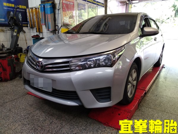 TOYOTA ALTIS SELENIA 5W40 SUNOCO CVT ATF 輪胎對調