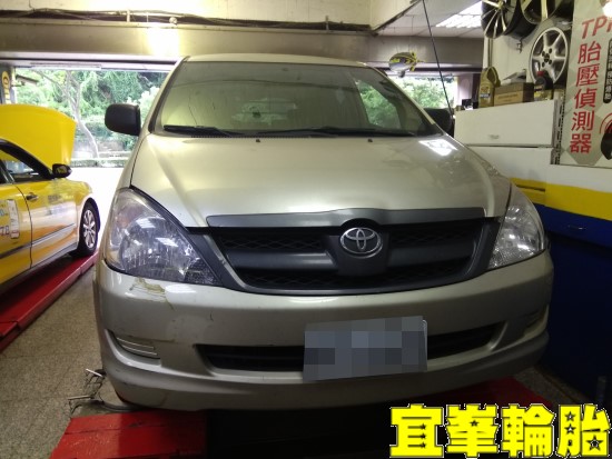 TOTOTA INNOVA SELENIA 10W40 發動不能 電池更換
