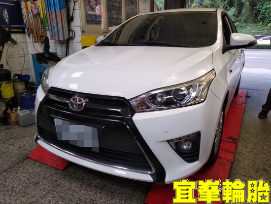 TOYOTA YARIS Goodyear AssuranceTripleMax2 185/60/15 胎圈最佳化平衡 3D四輪定位