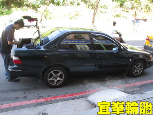 定位用頂車機~油壓缸更換!