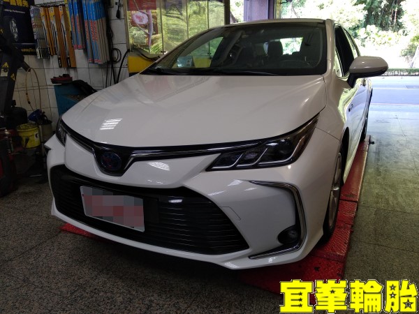 Toyota Corolla Altis hybrid Ravenol VSE 0W20 輪胎對調 方向燈閃爍次數設定