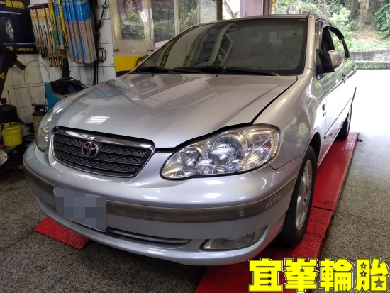 TOYOTA ALTIS SELENIA 5W40 輪胎對調 福士車室活性碳空氣濾網 啟動困難 電池更換