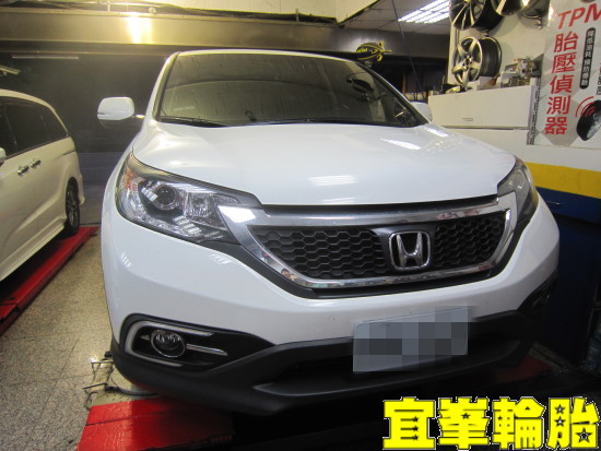 HONDA CR-V Goodyear EfficientGrip SUV 225/65/17 3D四輪定位