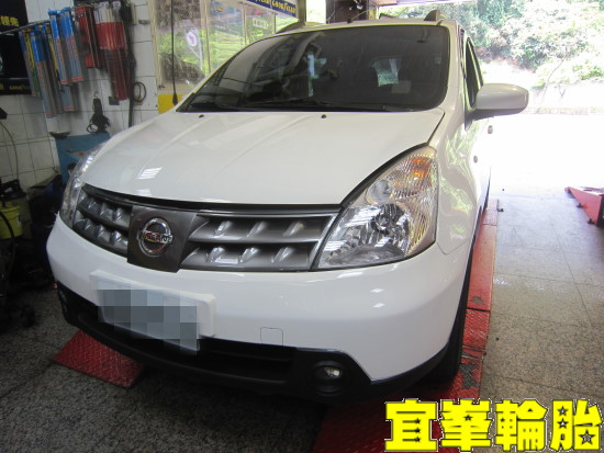 NISSAN LIVINA SELENIA 5W40 BOHENG 陶瓷競技前來令極致安裝 碟盤車銷研磨