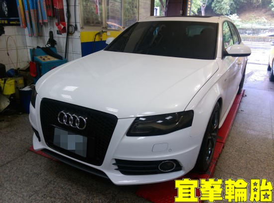 AUDI A4 自備煞車碟盤更換