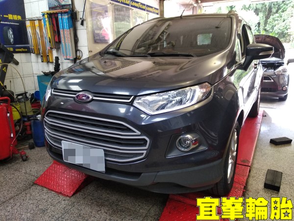 FORD ECOSPORT SELENIA 5W40 輪胎對調