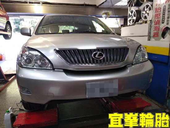 Lexus RX330  KYB藍筒避震器安裝 3D四輪定位