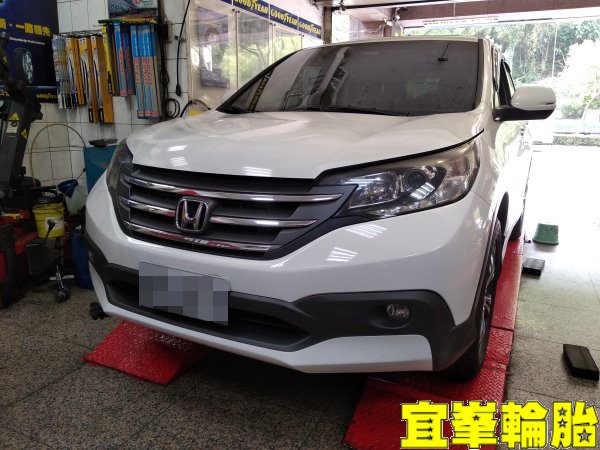 HONDA CR-V SELENIA 5W40 福士車室活性碳空氣濾網 Yokohama Geolandar G91 225/60/18 胎圈最佳化平衡 3D四輪定位 第三煞車燈更換