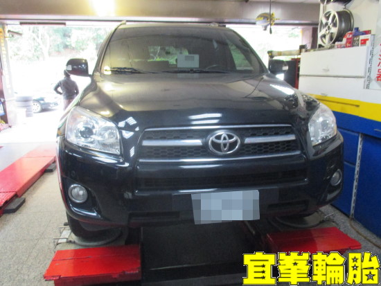 TOYOTA RAV4  BOHENG陶瓷競技前來令極致安裝  碟盤車銷研磨 TUTELA TOP 4 煞車油脈衝式更換