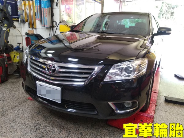 TOYOTA CAMRY BOHENG陶瓷競技前來令極致安裝 碟盤車銷研磨