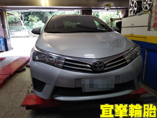 TOYOTA ALTIS SELENIA 5W40 SUNOCO CVT專用 ATF 輪胎對調