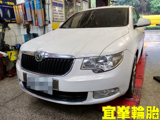 SKODA Superb ORO W410-A TPMS極致安裝 胎圈最佳化平衡