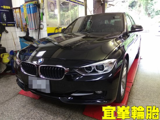 BMW F30 320i 自備來令片更換 輪胎對調平衡 3D四輪定位