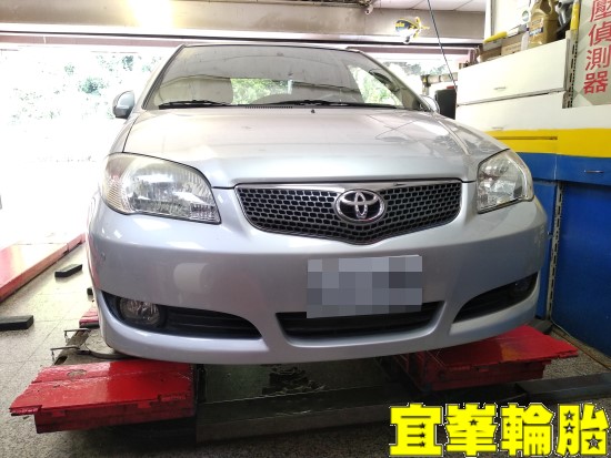 TOYOTA VIOS YKYB前避震器總成更換 SELENIA 10W40 Goodyear AssuranceTripleMax2 195/55/15 3D四輪定位