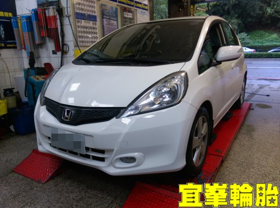 HONDA FIT  ORO W417 盲塞式TPMS極致安裝 胎圈最佳化平衡