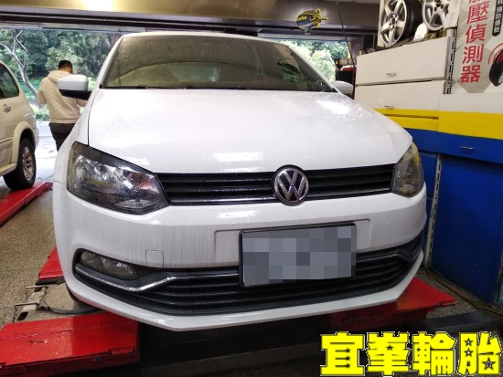 Volkswagen Polo Goodyear Assurance triplemax 185/60/15  3D四輪定位