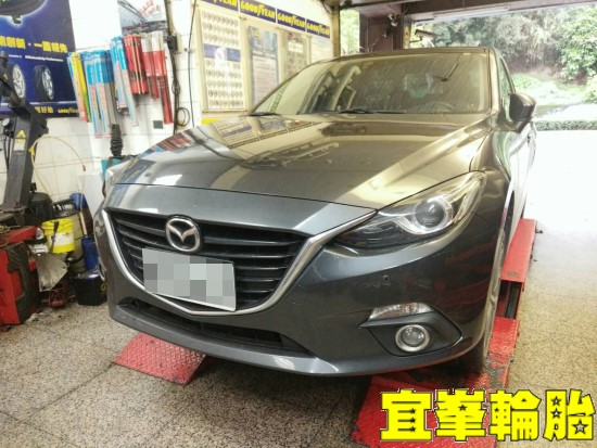 MAZDA All-new Mazda3 BOHENG陶瓷競技後來令極致安裝 碟盤車銷研磨