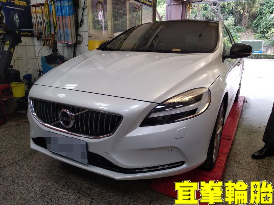 Volvo V40 T5 輪胎對調 極致胎圈平衡