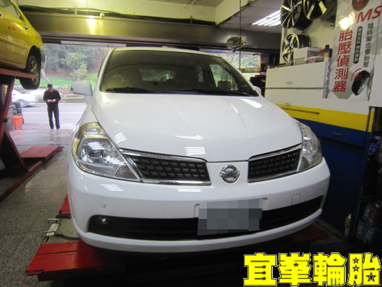 NISSAN TIIDA MICHELIIN Energy Saver Plus 195/60/15 3D四輪定位 自備機油保養