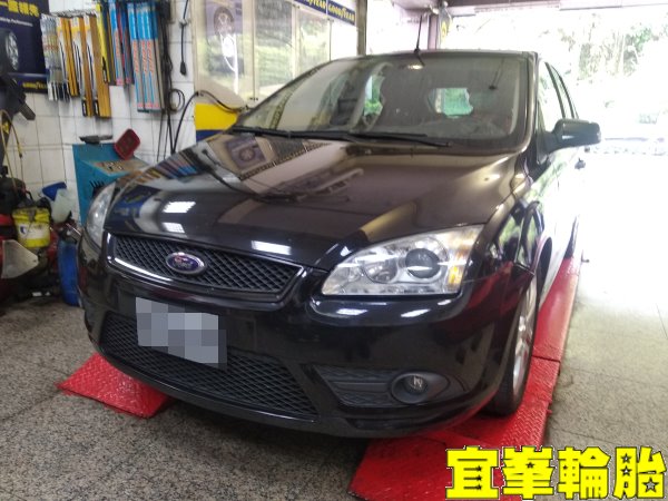 FORD FOCUS SELENIA 10W40  KYB 黑筒避震器安裝 3D四輪定位