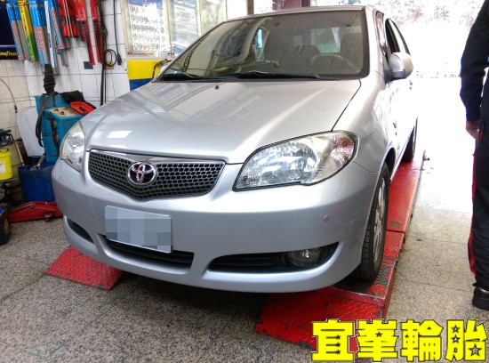 TOYOTA VIOS SELENIA 10W40 輪胎對調
