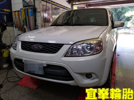 FORD ESCAPE 輪胎滾動噪音 前輪軸承更換 3D四輪定位