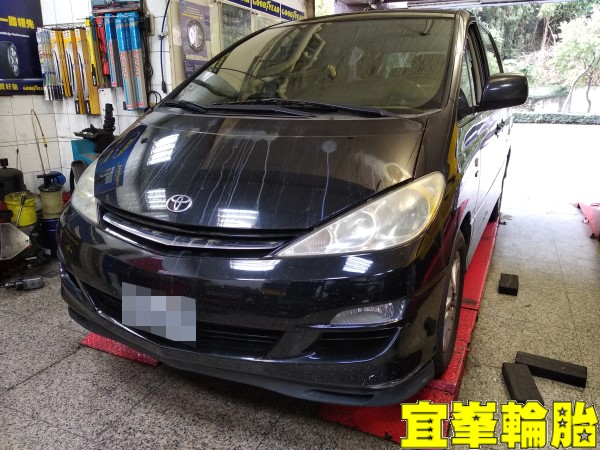 TOYOTA PREVIA SELENIA 5W40 Goodyear Assurance DuraPlus 2 215/60/16 3D四輪定位
