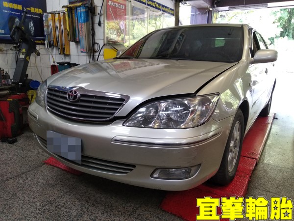 TOYOTA CAMRY 電池更換 SELENIA 5W40 Yokohama AE01F 205/65/15 3D四輪定位 福士車室活性碳空氣濾網