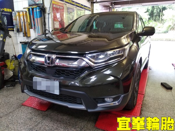 HONDA CR-V Michelin Primacy SUV+ 235/60/18 3D四輪定位
