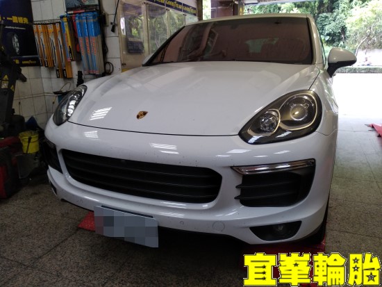 Porsche Cayenne a92 高速抖動 行駛偏向 極致胎圈平衡 3D四輪定位 煞車異音 Brembo前碟盤來令片更換
