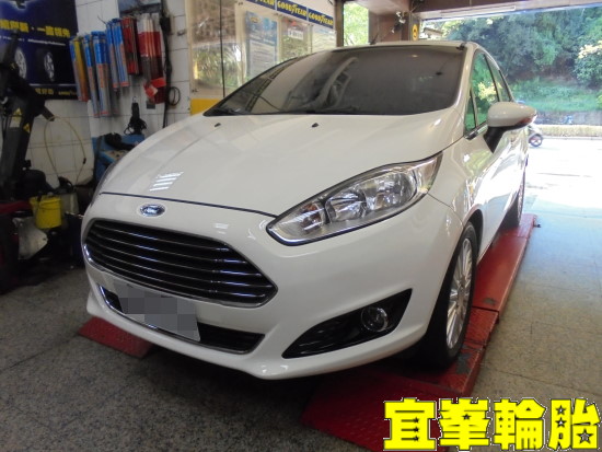 FORD FIESTA SELENIA 5W40