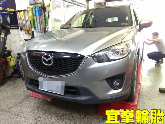 MAZDA CX-5 Goodyear Eagle F1 Asymmetric 3 SUV 235/55/19  3D四輪定位