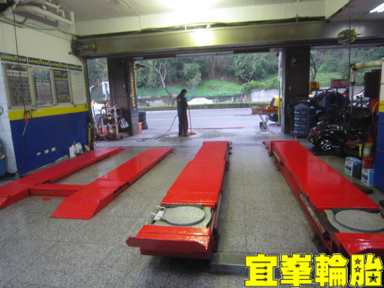 Luxgen S5 高速煞車抖動 碟盤車銷研磨