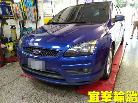 FORD  FOCUS 底盤異音