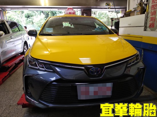 TOYOTA ALTIS Cooper輪胎活體零號機一萬公里達成!!   SELENIA 5W40  輪胎對調