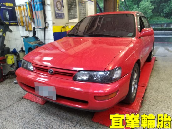 TOYOTA COROLLA Continental UltraContact UC6 195/55/15 胎圈最佳化平衡 3D四輪定位