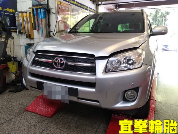 TOYOTA RAV4 SELENIA 5W40 輪胎對調 BOHENG陶瓷競技前來令極致安裝