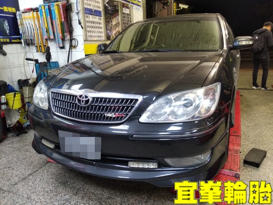 TOYOTA CAMRY BOHENG陶瓷競技前後來令極致安裝 碟盤車銷研磨 TUTELA TOP 4/S 煞車油脈衝式更換