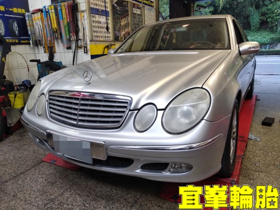 Mercedes-Benz E280 W211 Goodyear EfficientGrip Performance 225/55/16
