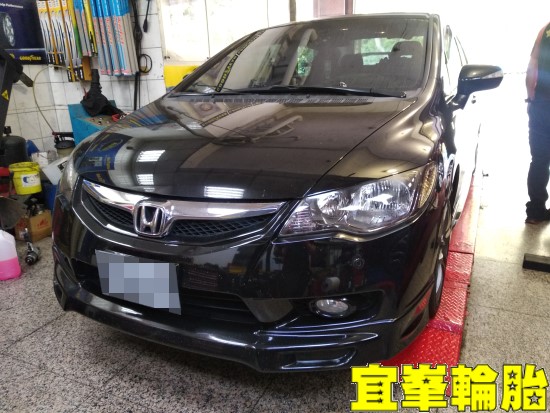 HONDA CIVIC8 喜美八代 輪胎對調 高速煞車抖動 碟盤車銷研磨