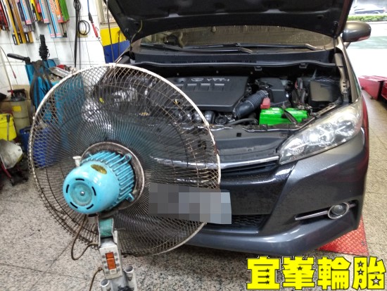 TOYOTA WISH SELENIA 5W40 SUNOCO CVT專用 ATF 輪胎對調