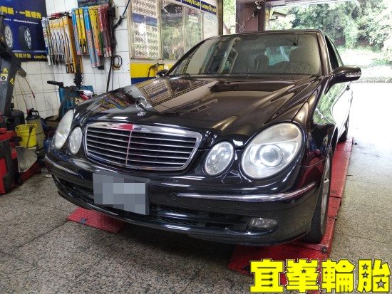Mercedes-Benz W211 E320 Goodyear EfficientGrip Performance 225/55/16 胎圈最佳化平衡